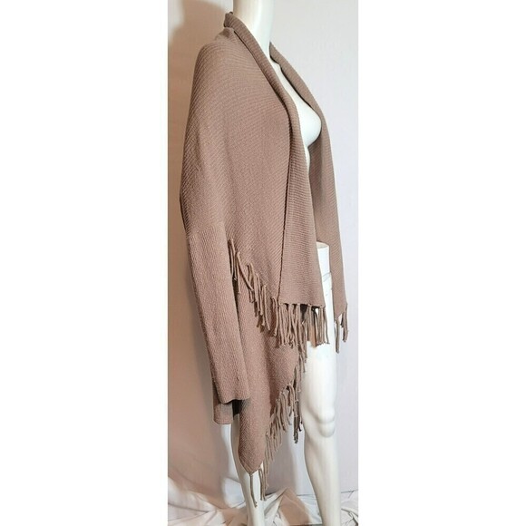 Umgee Oversized Fringe Sweater - Size S - Picture 2 of 9